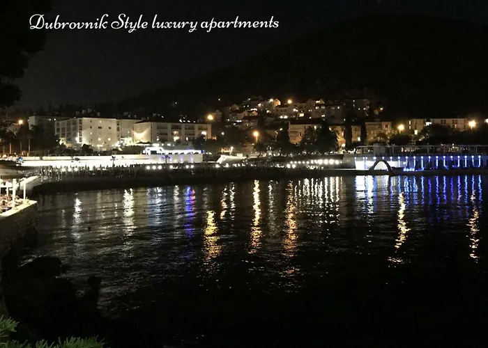 Style Luxury 아파트